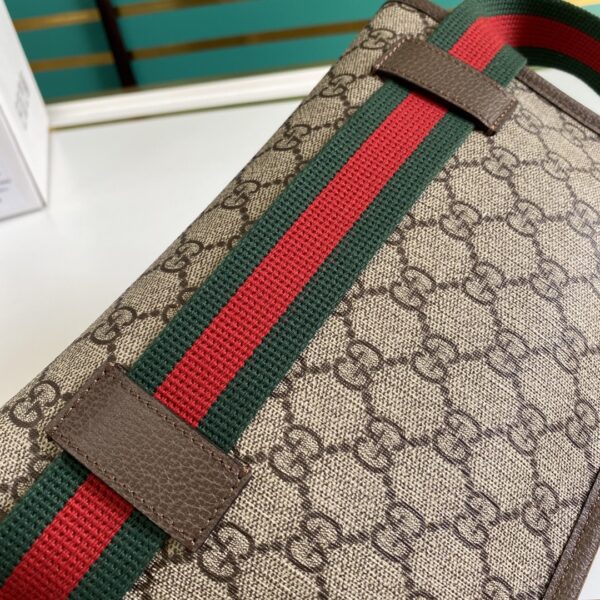 Gucci Neo Vintage GG Supreme belt bag