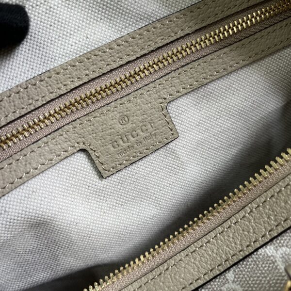 Gucci Ophidia GG medium top handle bag