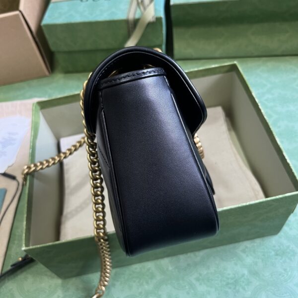 Gucci GG MARMONT SMALL SHOULDER BAG