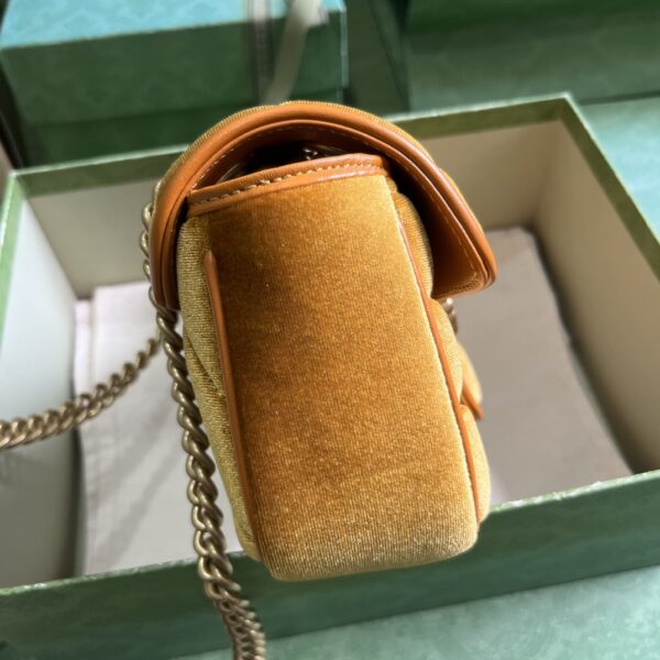 Gucci GG MARMONT MINI velvet SHOULDER BAG
