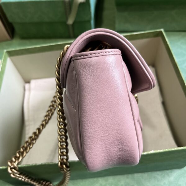 Gucci GG MARMONT MINI SHOULDER BAG