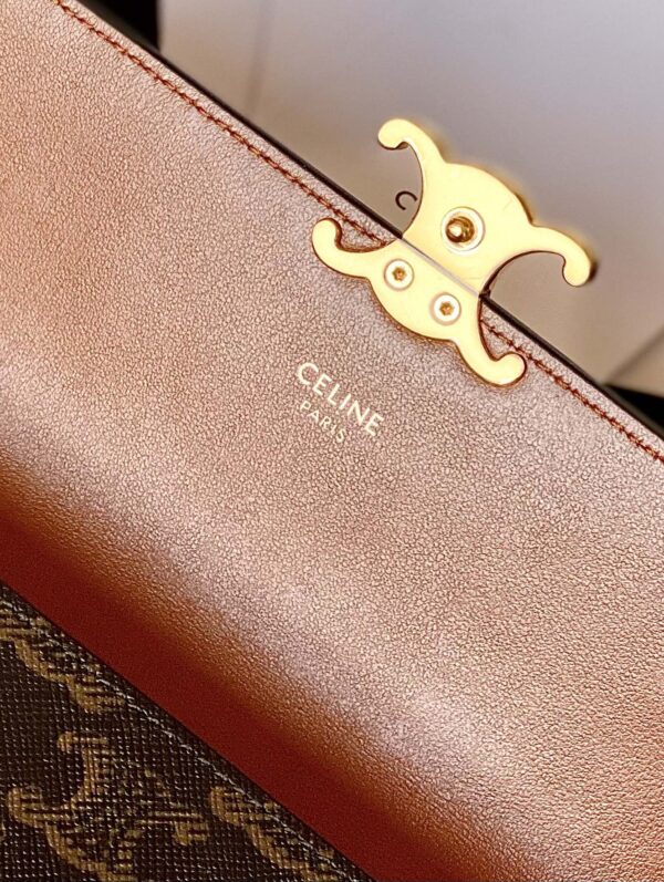 CELINE TRIOMPHE LONG WALLET