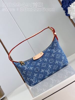 Louis Vuitton Hills Pochette Monogram Denim