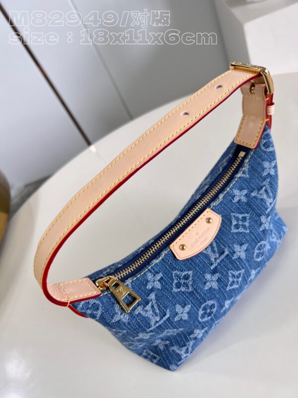 Louis Vuitton Hills Pochette Monogram Denim