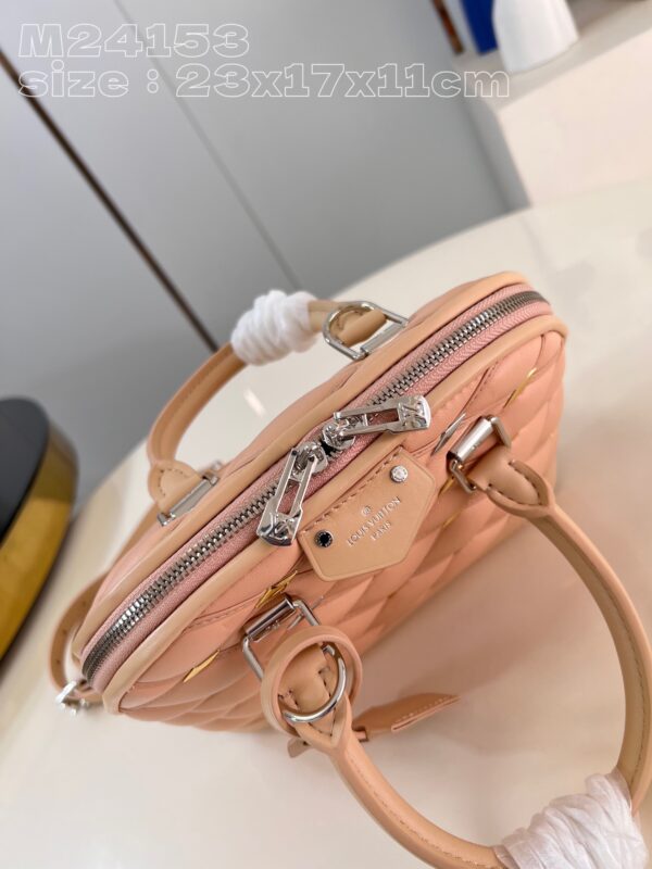 Louis Vuitton Alma BB Malletage