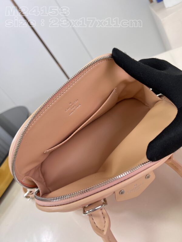 Louis Vuitton Alma BB Malletage