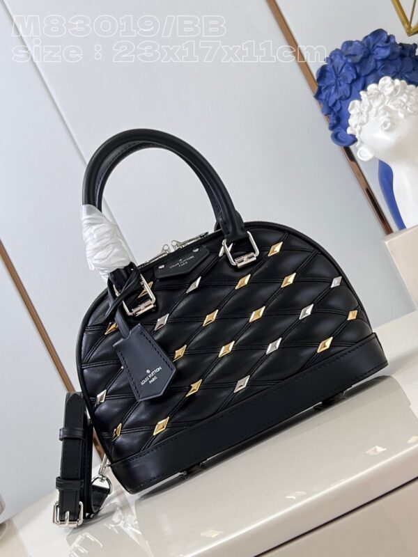Louis Vuitton Nano Alma Malletage