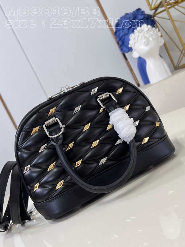 Louis Vuitton Nano Alma Malletage
