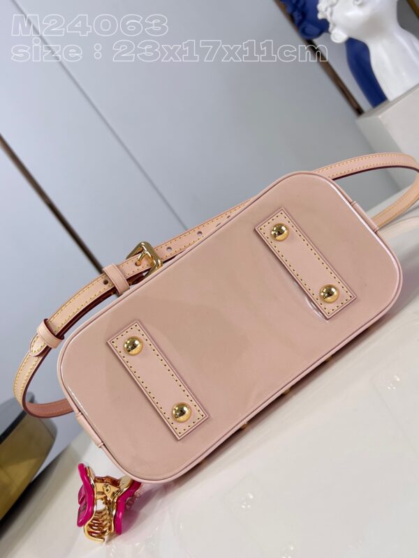 Louis Vuitton Alma BB Monogram Vernis Leather