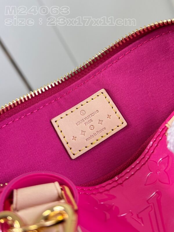 Louis Vuitton Alma BB Monogram Vernis Leather