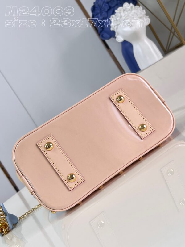 Louis Vuitton Alma BB Monogram Vernis Leather