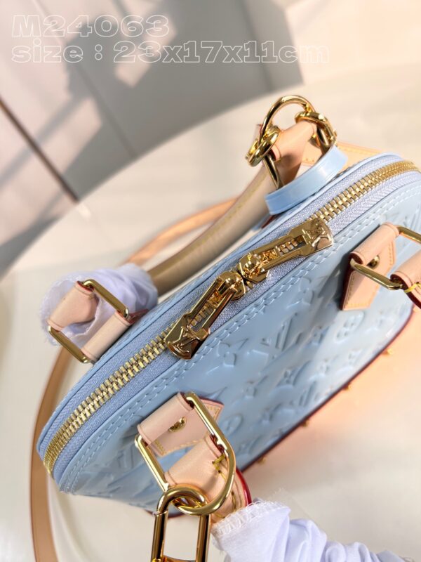 Louis Vuitton Alma BB Monogram Vernis Leather