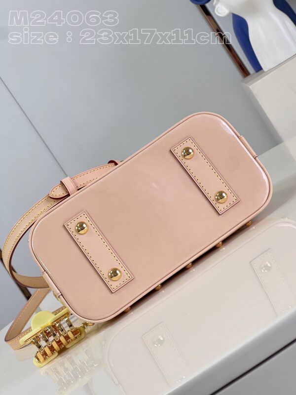 Louis Vuitton Alma BB Monogram Vernis Leather