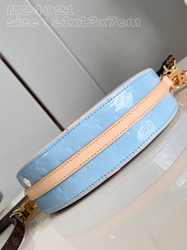 Louis Vuitton Croissant PM Monogram Vernis Leather