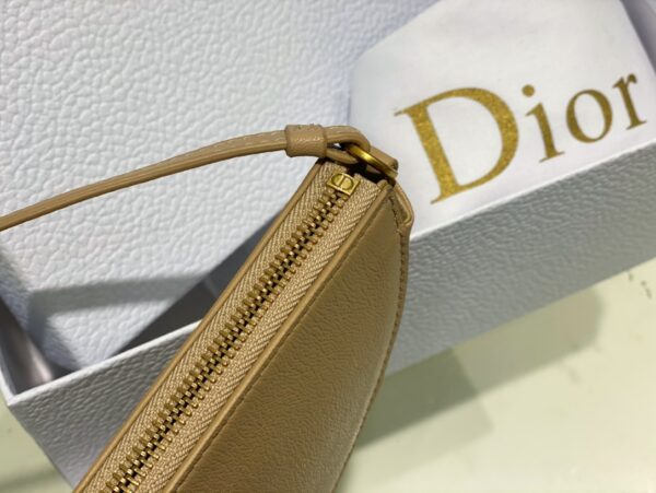 Dior Saddle Shoulder Pouch