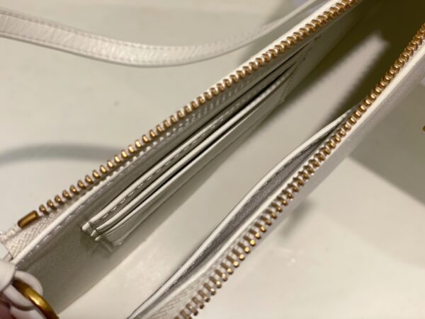 Dior Saddle Shoulder Pouch