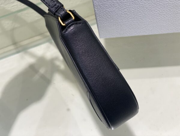 Dior Saddle Shoulder Pouch