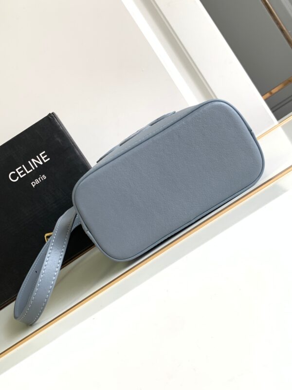 CELINE MINI BUCKET CUIR TRIOMPHE