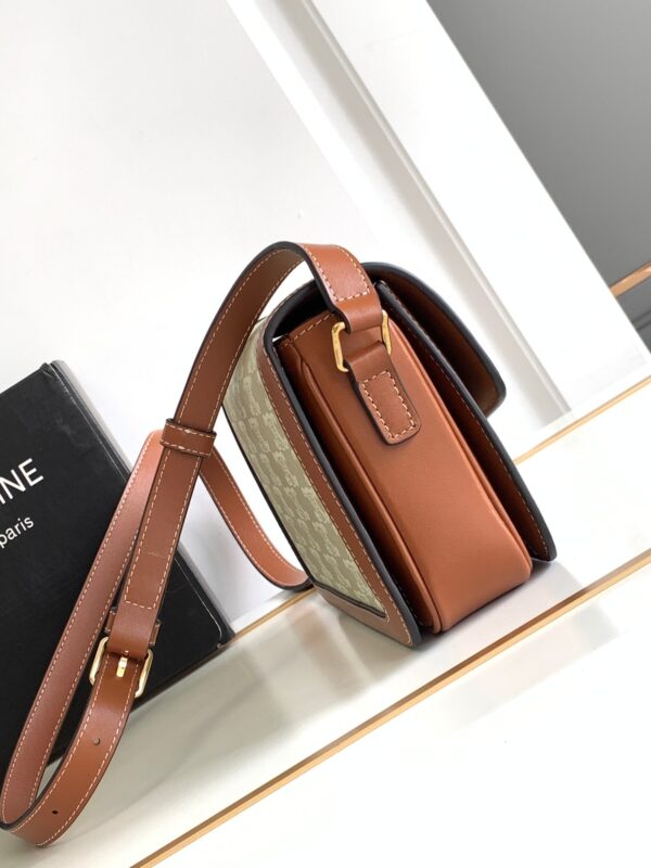 CELINE TEEN TRIOMPHE BAG