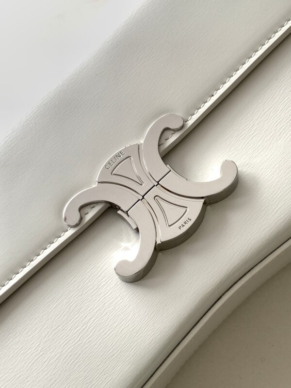 CELINE MEDIUM CELINE LOLA BAG
