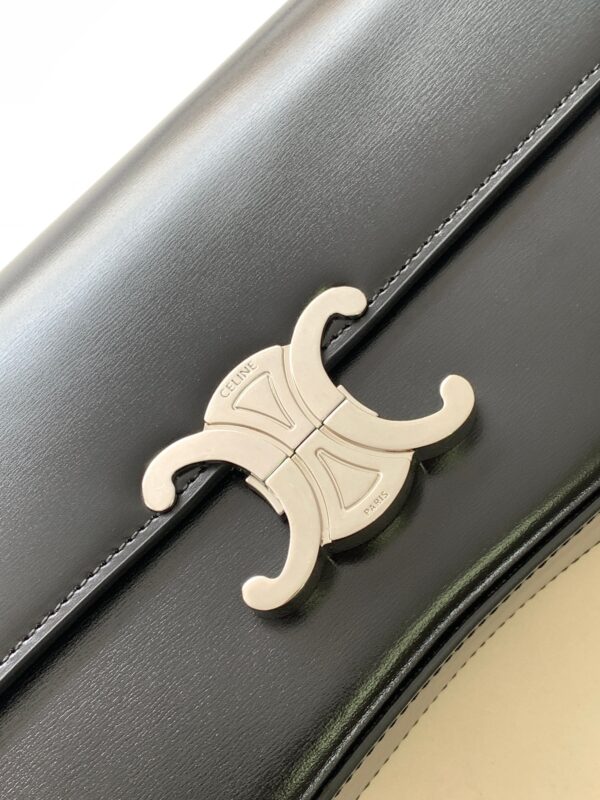 CELINE MEDIUM CELINE LOLA BAG