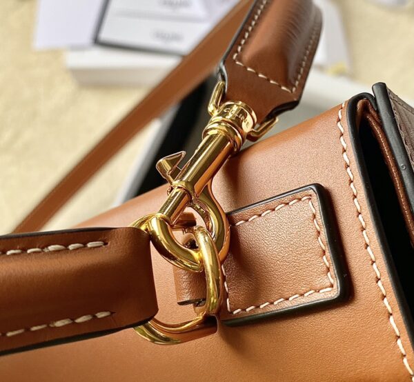 CELINE BOX TRIOMPHE BAG