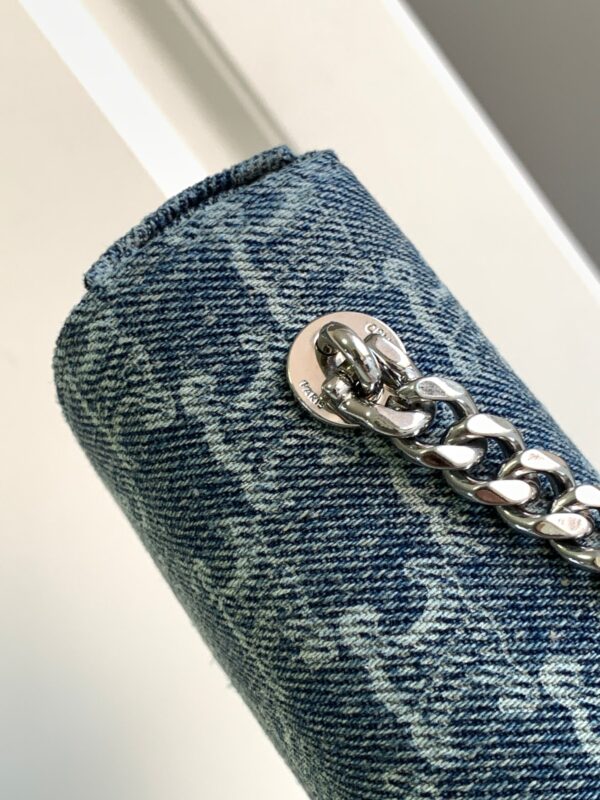 CELINE CHAIN SHOULDER BAG CLAUDE