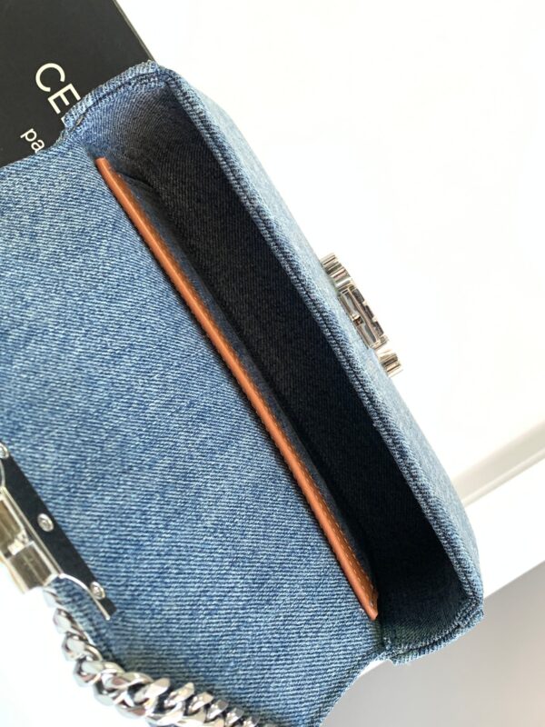 CELINE CHAIN SHOULDER BAG CLAUDE