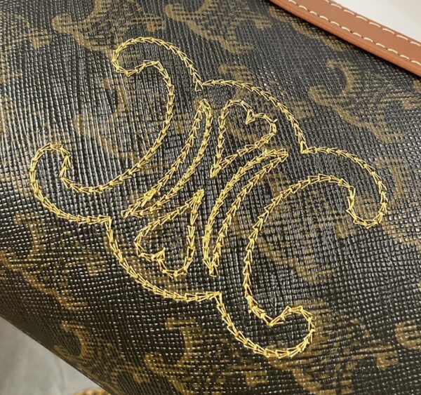 CELINE CLUTCH WITH CHAIN IN TRIOMPHE CANVAS AND LAMBSKIN