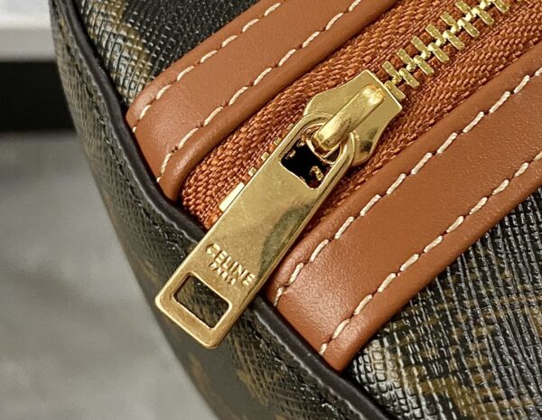 CELINE CLUTCH WITH CHAIN IN TRIOMPHE CANVAS AND LAMBSKIN