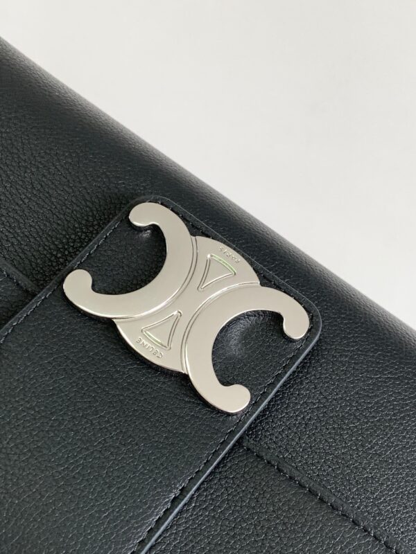 CELINE MEDIUM CELINE VICTOIRE BAG