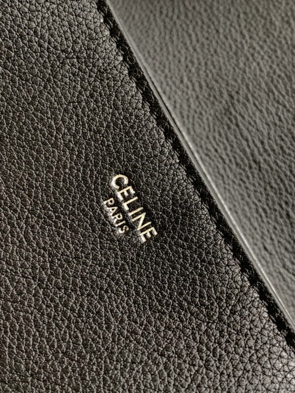 CELINE MEDIUM CELINE VICTOIRE BAG