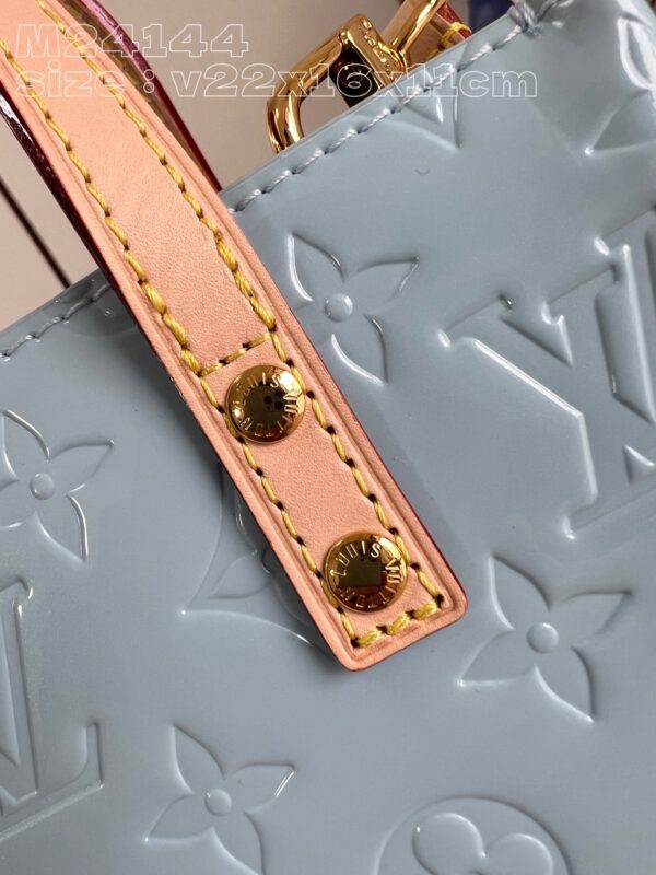 Louis Vuitton Reade PM