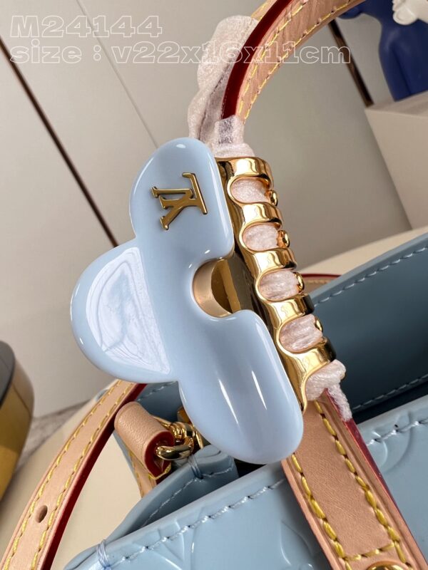 Louis Vuitton Reade PM