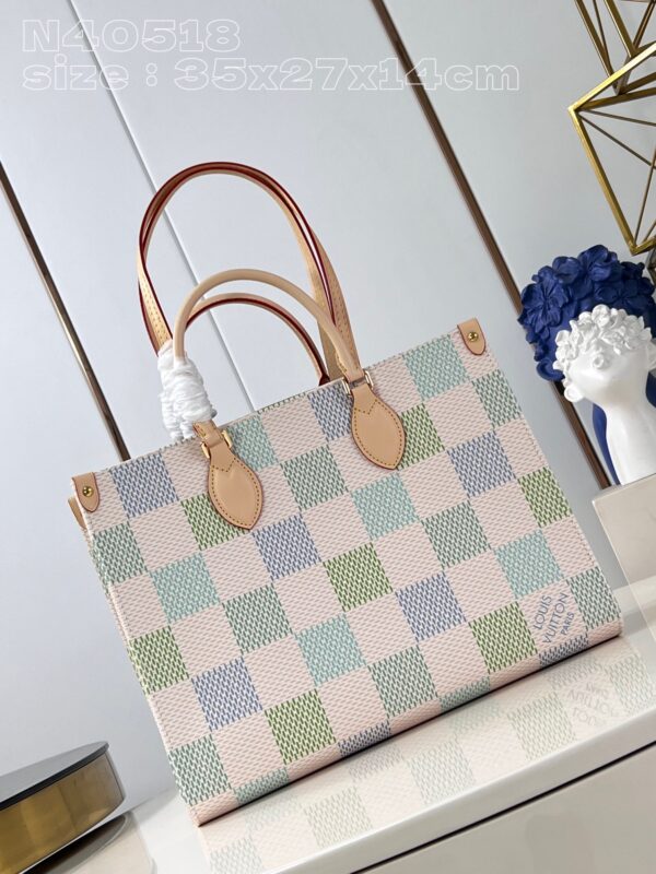 Louis Vuitton OnTheGo MM Tote