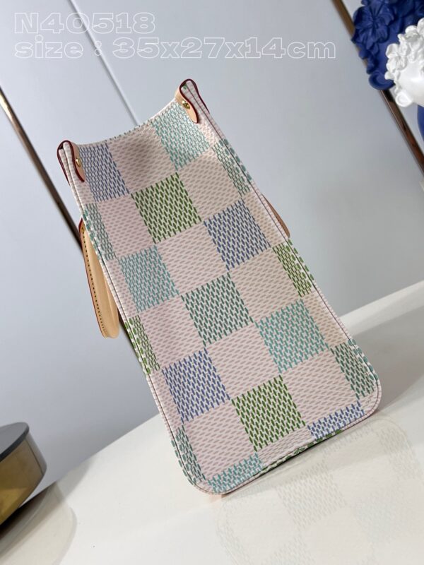 Louis Vuitton OnTheGo MM Tote