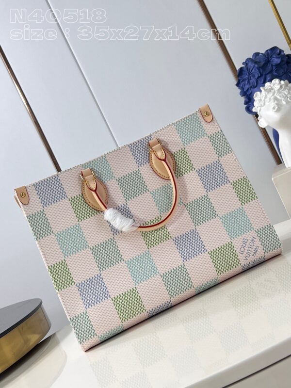 Louis Vuitton OnTheGo MM Tote