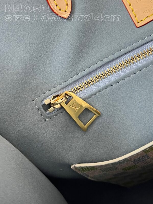 Louis Vuitton OnTheGo MM Tote