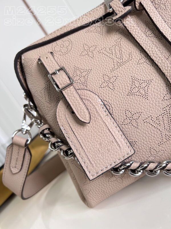 Louis Vuitton Hand It All PM