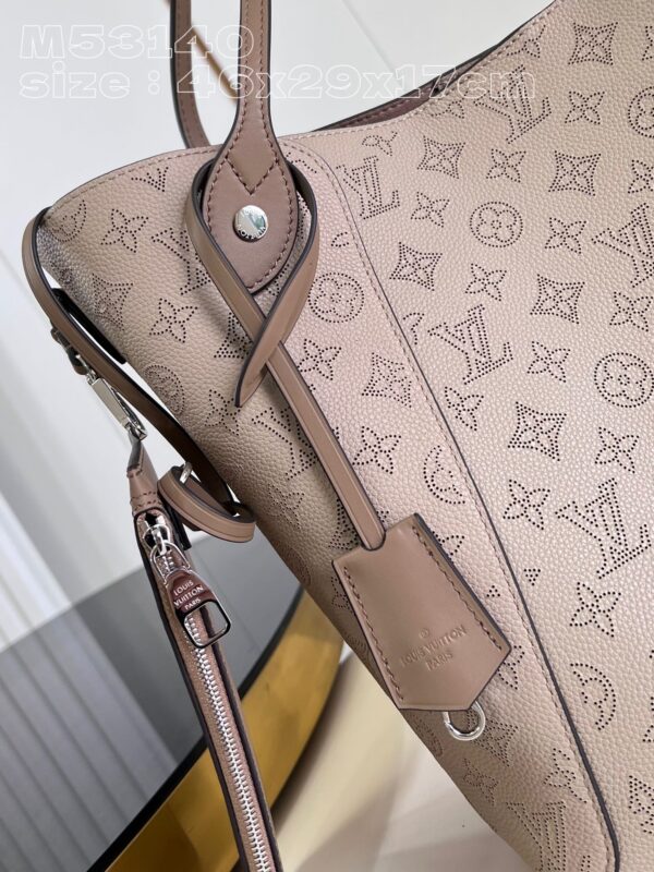 Louis Vuitton Hina Medium Handbag