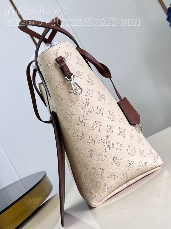 Louis Vuitton Hina Medium Handbag