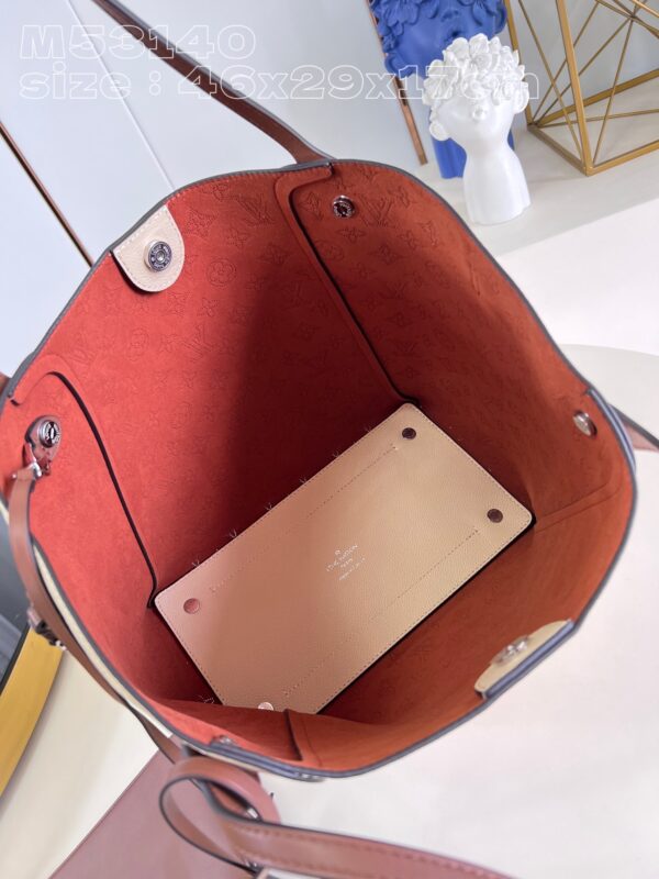 Louis Vuitton Hina Medium Handbag