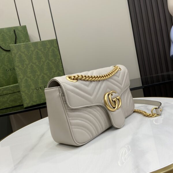 Gucci GG MARMONT SMALL SHOULDER BAG