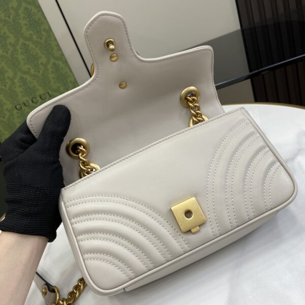 Gucci GG MARMONT MINI SHOULDER BAG