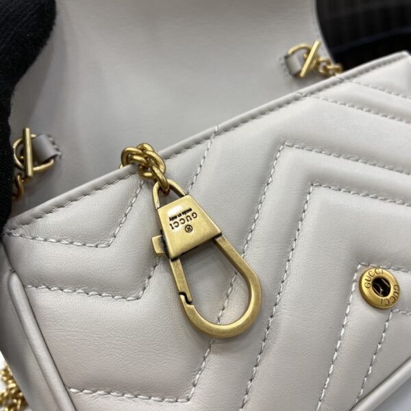 Gucci GG Marmont super mini bag
