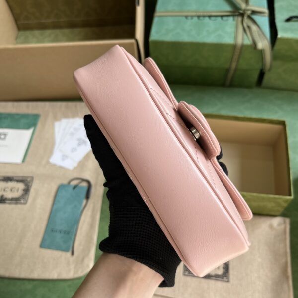 Gucci GG Marmont Super Mini Bag