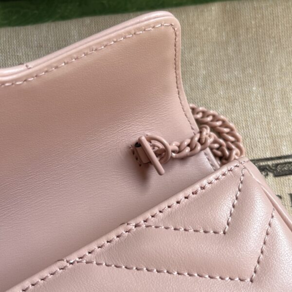 Gucci GG Marmont Super Mini Bag