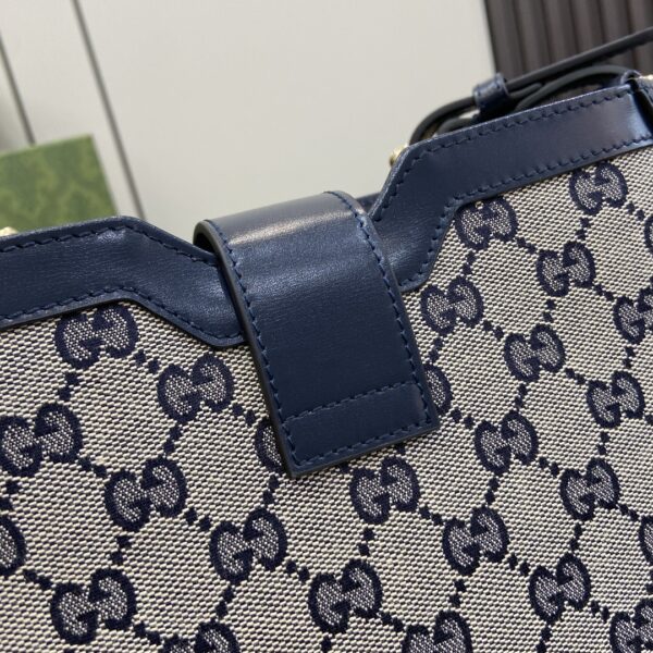 Gucci MEDIUM BUCKET SHOULDER BAG