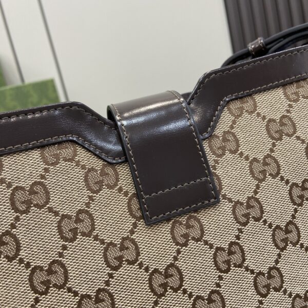 Gucci MEDIUM BUCKET SHOULDER BAG