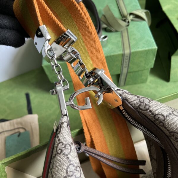 GUCCI ATTACHE LARGE SHOULDER BAG